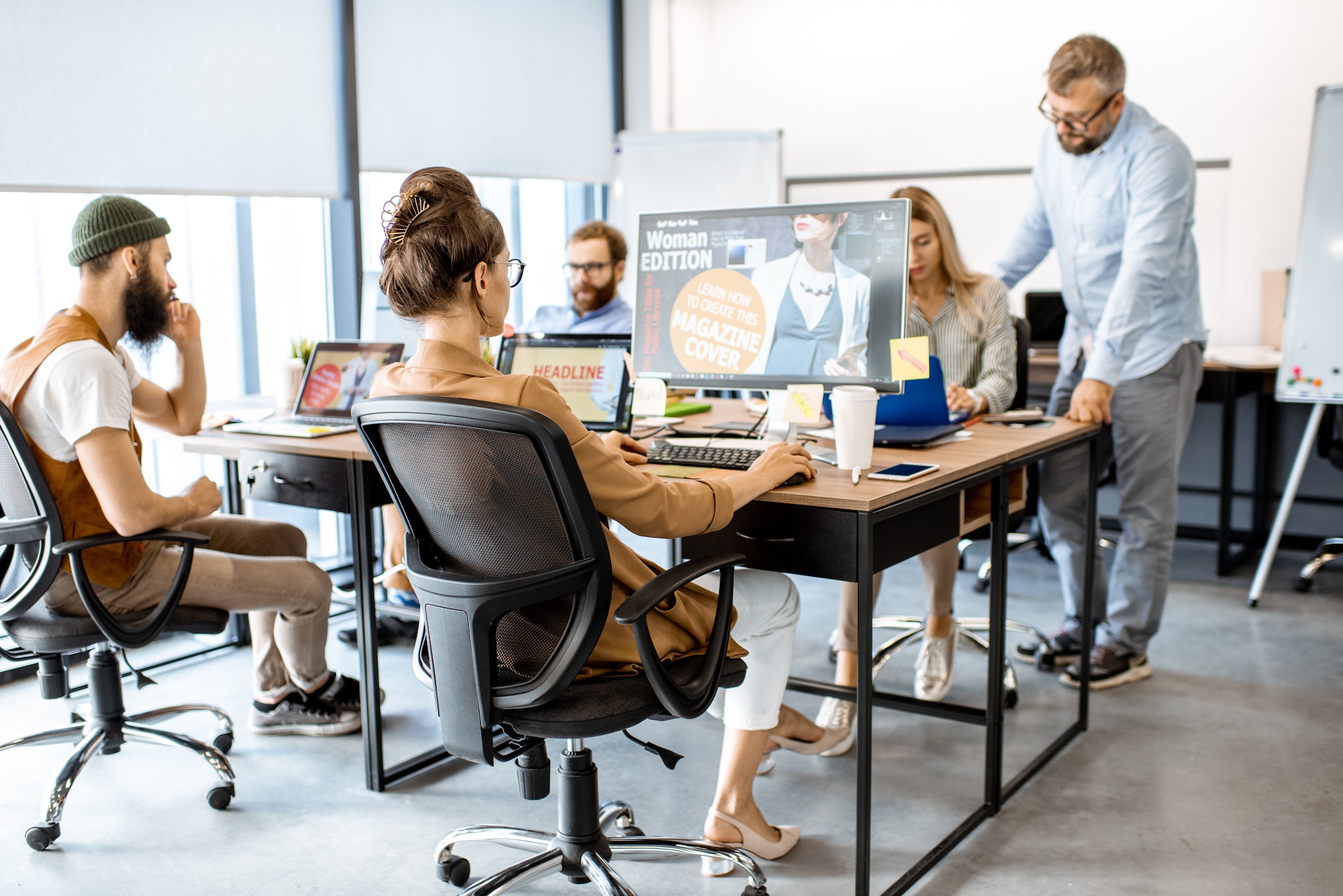 web-designers-working-at-the-togeter